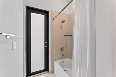 17564 SW 41st St, Miramar, FL 33029 - Photo 21