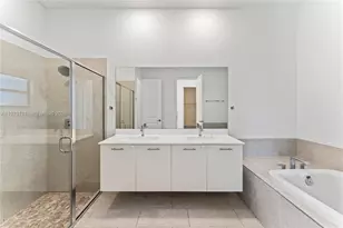 17564 SW 41st St, Miramar, FL 33029 - Photo 25