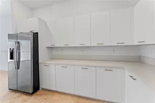 17564 SW 41st St, Miramar, FL 33029 - Photo 11