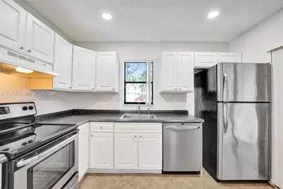 9340 SW 61st Way #B, Boca Raton, FL 33428 - Photo 7