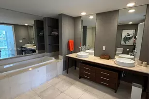 465 Brickell Ave, Miami, FL 33131 - Photo 25