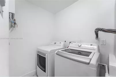 2007 Woodlands Way, Deerfield Beach, FL 33442 - Photo 39