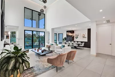 1572 NE 194th St, Miami, FL 33179 - Photo 11