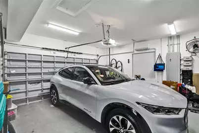 1572 NE 194th St, Miami, FL 33179 - Photo 53