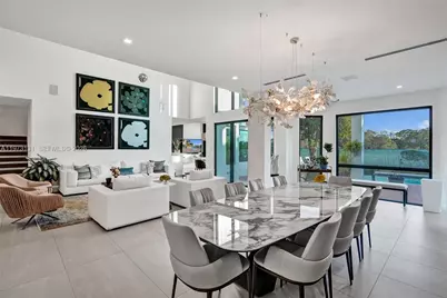 1572 NE 194th St, Miami, FL 33179 - Photo 17