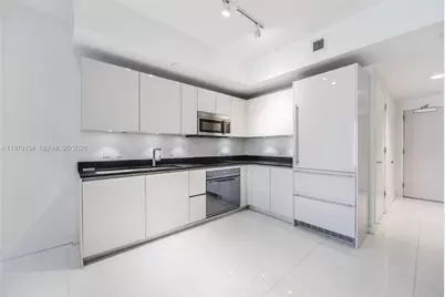 1010 Brickell Ave #3010, Miami, FL 33131 - Photo 9