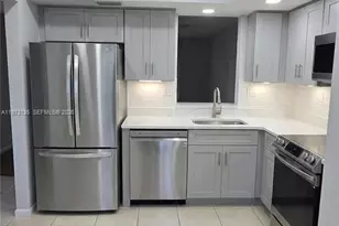 7680 NW 18th St, Margate, FL 33063 - Photo 9