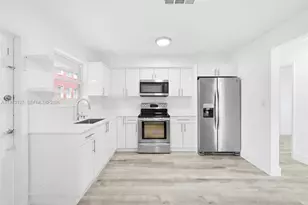 1781 SW 13th St, Miami, FL 33145 - Photo 15