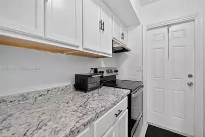 1920 NE 2nd Ter, Pompano Beach, FL 33060 - Photo 7