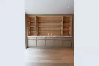 72 W Shore Dr W, Miami, FL 33133 - Photo 25