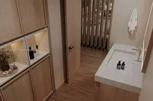 72 W Shore Dr W, Miami, FL 33133 - Photo 15