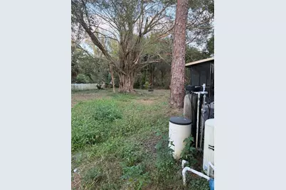 11681 N 41st Ct N, West Palm Beach, FL 33411 - Photo 9