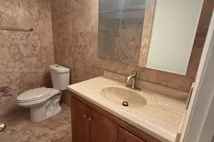 706 Gardens Dr, Pompano Beach, FL 33069 - Photo 9