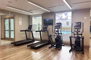 61 NW 37th Ave, Miami, FL 33125 - Photo 13