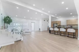 2548 Tortugas Ln, Fort Lauderdale, FL 33312 - Photo 7