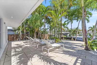 2548 Tortugas Ln, Fort Lauderdale, FL 33312 - Photo 23