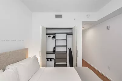 398 NE 5th St #2415, Miami, FL 33132 - Photo 19