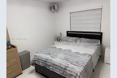 1801 NW 42nd St, Oakland Park, FL 33309 - Photo 23