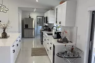 1801 NW 42nd St, Oakland Park, FL 33309 - Photo 11