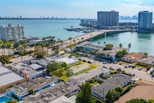 2125 Bay Dr, Miami Beach, FL 33141 - Photo 1