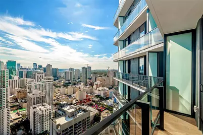 398 NE 5th St #4512, Miami, FL 33132 - Photo 3