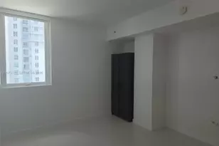 244 Biscayne Blvd, Miami, FL 33132 - Photo 11