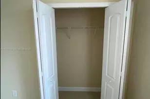 1661 SE 29th Ct, Homestead, FL 33035 - Photo 5