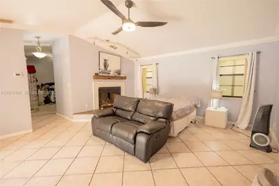 4801 SW 202nd Ave, Southwest Ranches, FL 33332 - Photo 13