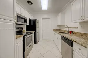 1791 NE 46th St, Oakland Park, FL 33334 - Photo 3