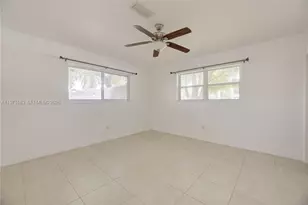 1791 NE 46th St, Oakland Park, FL 33334 - Photo 15