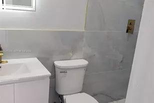 150 NE 169th Terrace, North Miami Beach, FL 33162 - Photo 37