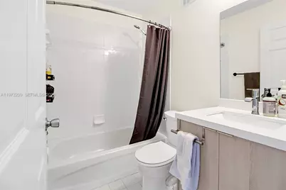 742 NE 90th St #402, Miami, FL 33138 - Photo 15