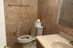 706 Gardens Dr, Pompano Beach, FL 33069 - Photo 7