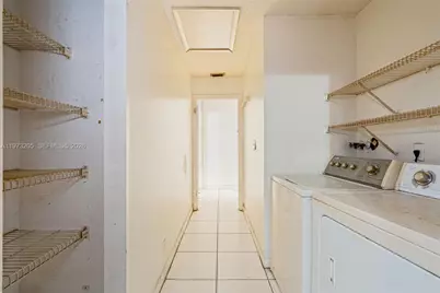 7389 NW 48th Pl, Lauderhill, FL 33319 - Photo 25