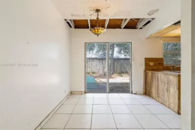 7389 NW 48th Pl, Lauderhill, FL 33319 - Photo 11