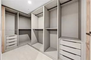 10281 W Bay Harbor Dr, Bay Harbor Islands, FL 33154 - Photo 15