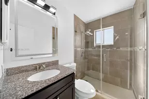 10274 SW 222nd St, Cutler Bay, FL 33190 - Photo 29