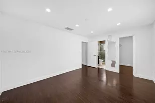 10274 SW 222nd St, Cutler Bay, FL 33190 - Photo 27