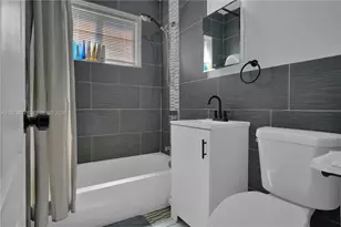 570 NE 169th St, North Miami Beach, FL 33162 - Photo 11