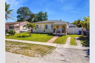 570 NE 169th St, North Miami Beach, FL 33162 - Photo 5