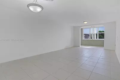 2850 Somerset Dr #414L, Lauderdale Lakes, FL 33311 - Photo 5