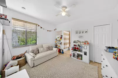 7436 SW 188th Ln, Cutler Bay, FL 33157 - Photo 15