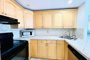 1470 NE 123rd St, North Miami, FL 33161 - Photo 11