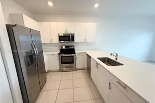 23465 SW 127th Pl, Homestead, FL 33032 - Photo 7