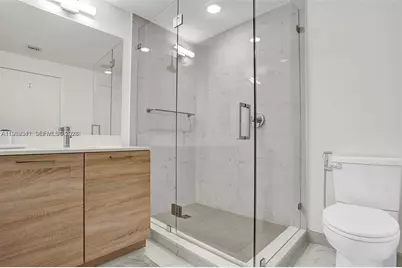 16385 Biscayne Blvd #421, North Miami Beach, FL 33160 - Photo 19