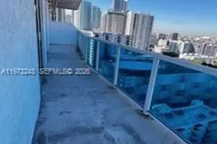 700 NE 25th St, Miami, FL 33137 - Photo 17