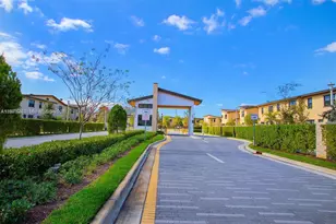 10521 NW 81st Terrace, Doral, FL 33178 - Photo 3