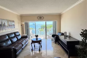500 Bayview Dr, Sunny Isles Beach, FL 33160 - Photo 23