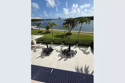 500 Bayview Dr #218, Sunny Isles Beach, FL 33160 - Photo 9