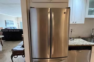 500 Bayview Dr, Sunny Isles Beach, FL 33160 - Photo 27